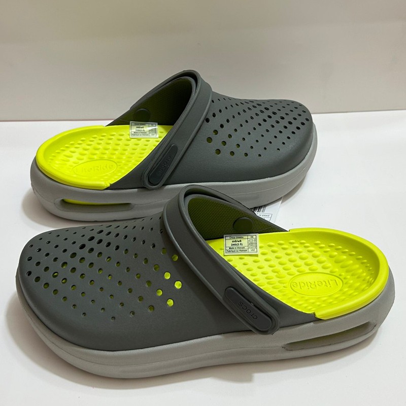 CROCS จระเข้ รองเท้าผู้ชายและรองเท้าผู้หญิง 209964