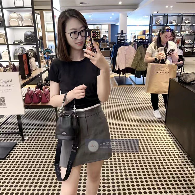 พร้อมส่ง แท้ 💯% Coac h ถุงถังขนาดเล็ก，กระเป๋าถือสตรี，กระเป๋าสะพาย CR144 CR145 CT863