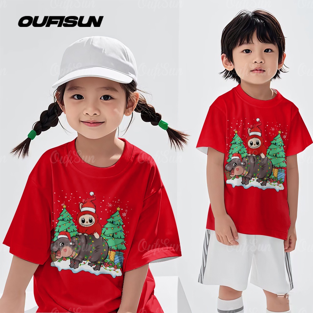 Merry Christmas Big Kids เสื้อยืด Labubu Moodeng hippo พิมพ์เสื้อยืดเสื้อเด็กหญิงเสื้อดูดซับเหงื่อ Babi Mama [ขนาด 90-150]