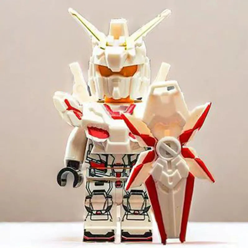 ชุด 4 ชิ้น เลโก้ กันดา โมเดลหุ่นยนต์จาก Mobile Suit Gundam พร้อมปีก ของสะสมเด็กชายเสริมทักษะการประกอบและสร้างสรรค์