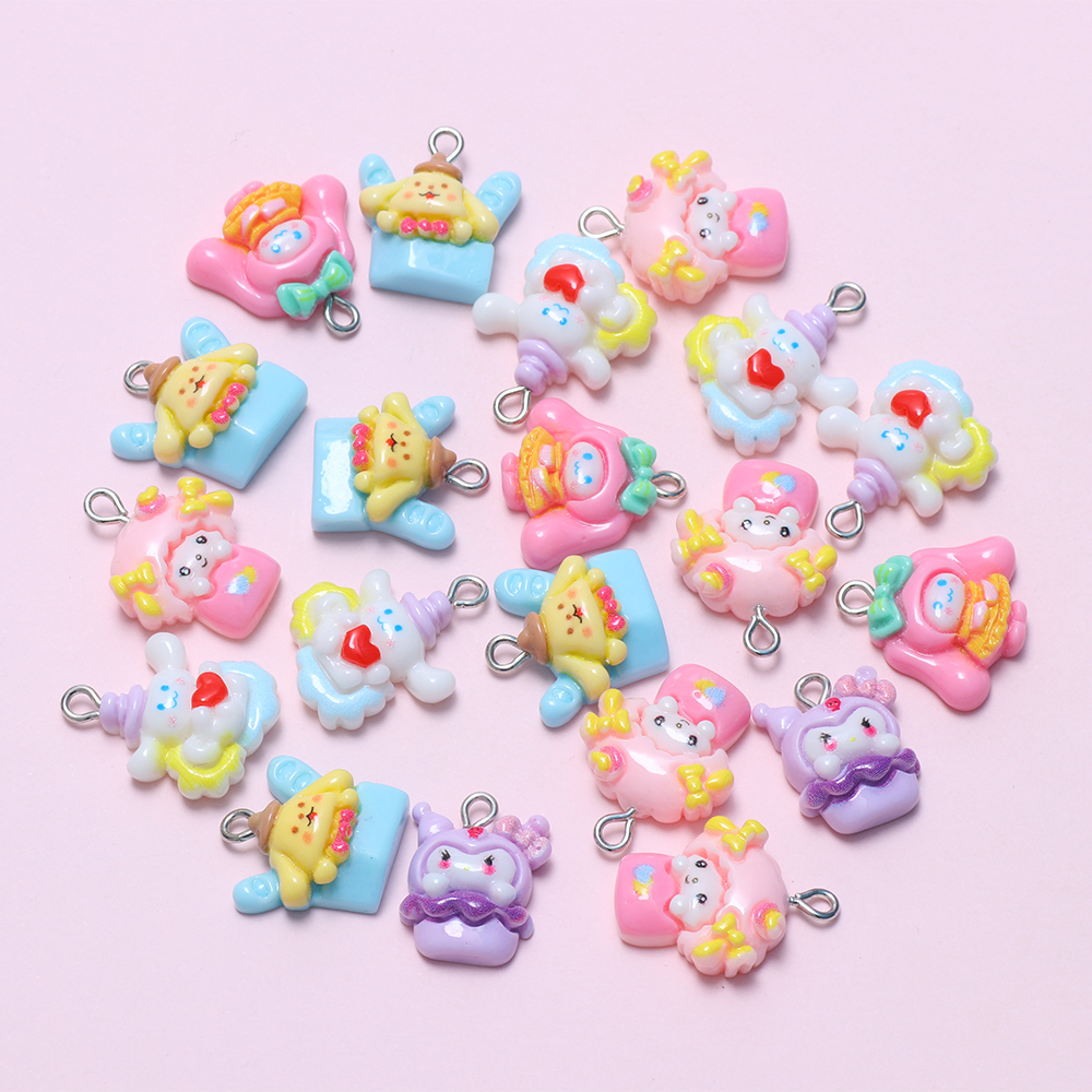 10pcs Sanrio Charm DIY เรซิ่นสีชมพูจี้สร้อยคอสร้อยข้อมือต่างหูพวงกุญแจอุปกรณ์เสริม