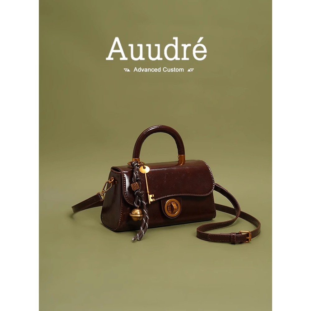 Auure Niche Handbag Female 2026 New Style Spring Summer Messenger Bag Small Bag