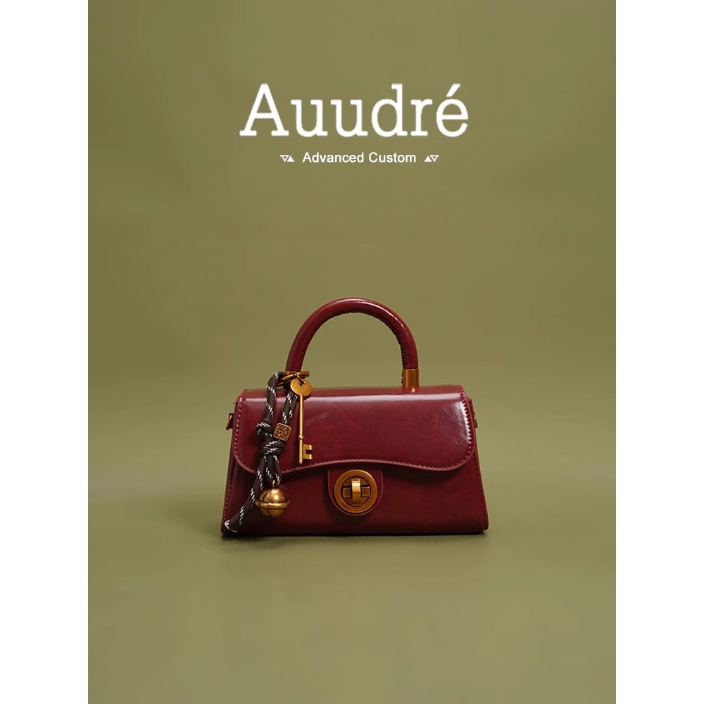 AUUDRE حقيبة يد نسائية ربيع وصيف 2026 — صورة 4