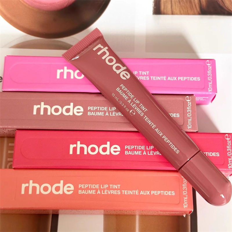 เคสมือถือรูปลิปสติก Rhode Lip Case สไตล์เดียวกับของ Hailey สินค้าแท้ เคซซิลิโคนสามมิติ ดีไซน์น่ารักและแฟชั่น สำหรับสาวหวาน พร้อมชุดอุปกรณ์ครบเซ็ต