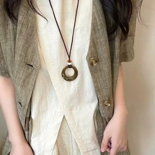 ใหม่จีนผิดปกติกลวงรอบจี้เรซิ่นสร้อยคอแฟชั่นยาวเสื้อกันหนาวโซ่สร้อยคอ