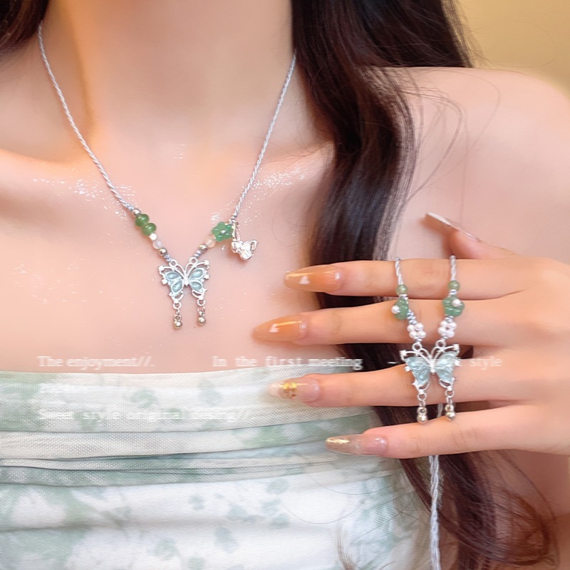 ใหม่จีนสีเขียวผีเสื้อสร้อยคอผู้หญิงvintage Clavicle Chainอุปกรณ์เสริมสําหรับผู้หญิงสร้อยคอ