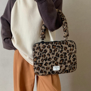 (ใน คลังสินค้า) กระเป๋าแล็ปท็อป ใหม่ อิน ผ้าขนสัตว์เสือดาวพิ…