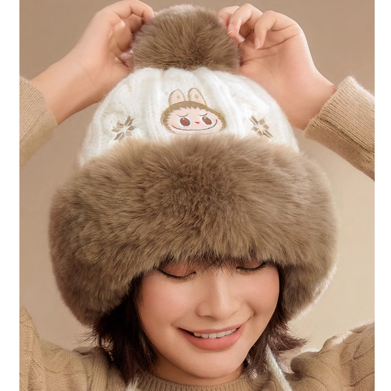 Popmart Warm Series LABUBU หมวกผ้ากํามะหยี่ แฟชั่นที่อบอุ่น ของขวัญน่ารัก