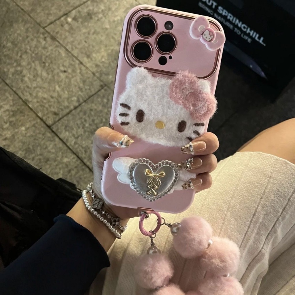 น่ารักktพร้อมตุ๊กตาบอลจี้เคสโทรศัพท์สําหรับIphone 17 16 16promax 15 13PROMAX 12 11 14 14 Pro 14 Pro Maxเคสโทรศัพท์แบบนุ่ม