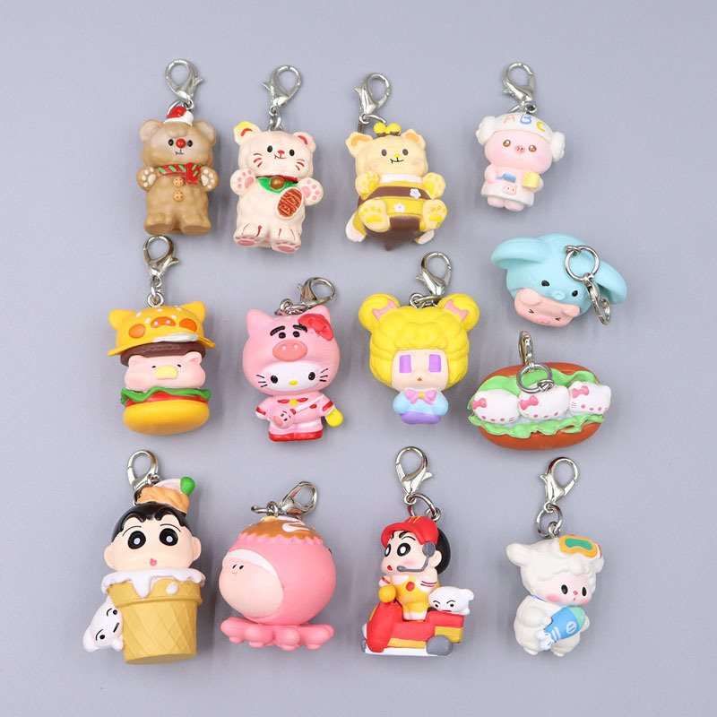 21 สไตล์ Hello Kitty Pooh Bear Crayon Shin-chan พวงกุญแจแมวการ์ตูนอะนิเมะ Kuromi น่ารักกระเป๋าจี้พวงกุญแจรถแหวนกระเป๋า Charm อุปกรณ์เสริมของขวัญพวงกุญแจสําหรับผู้หญิง