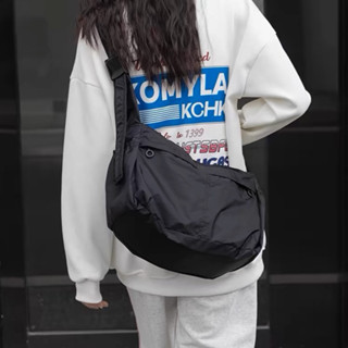 กระเป๋าสะพายข้างไนลอนกันน้ําคุณภาพสูงผู้ชายและผู้หญิงพร้อมกร…