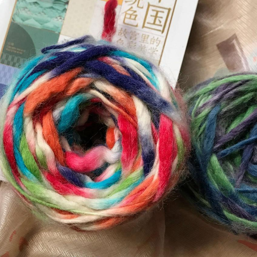 2 สี chunky yarn crochet โครเชต์ ถักไหมพรม ไหมพรมฟู ไหมพรมแฟนซี ไหมถัก ไหมโครเชต์ ถัก ด้ายถัก ถักโครเชต์