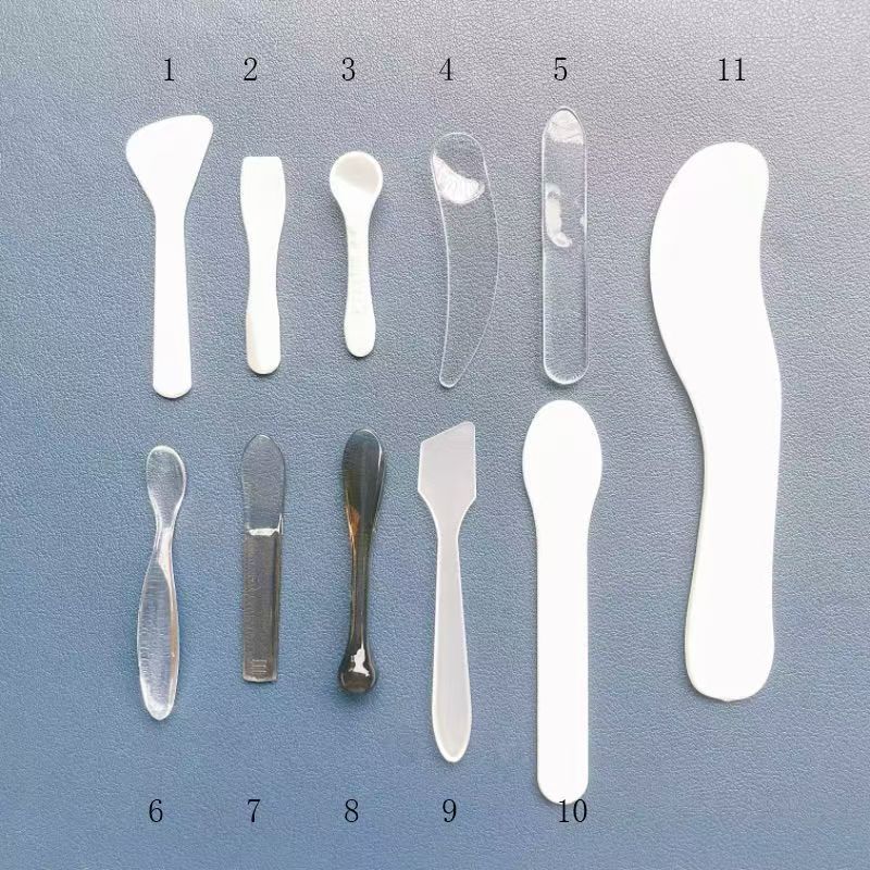 11 ชิ้น มาส์ก ครีมทาหน้า อายครีม ช้อนรองพื้นชนิดน้ํา ตักผสม แปรง เครื่องมือความงาม แต่งหน้า แปรง