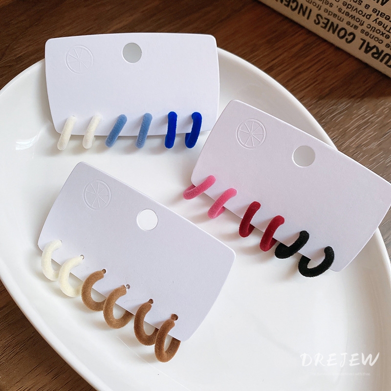 Drejew เข็มเงิน Flocked Letter C Shape ต่างหูต่างหูเรียบง่าย