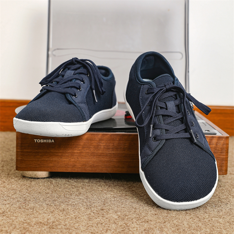 ข้อเสนอพิเศษAyugugu Plus size 37-48 รองเท้าหัวโต Men casual Barefoot Shoes สีขาว Comfort Walking Flats