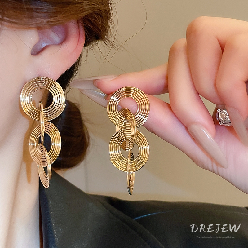 เดรช เข็มเงินโอ้อวดประสานพู่ต่างหูต่างหูสไตล์เย็นยุโรปและอเมริกา