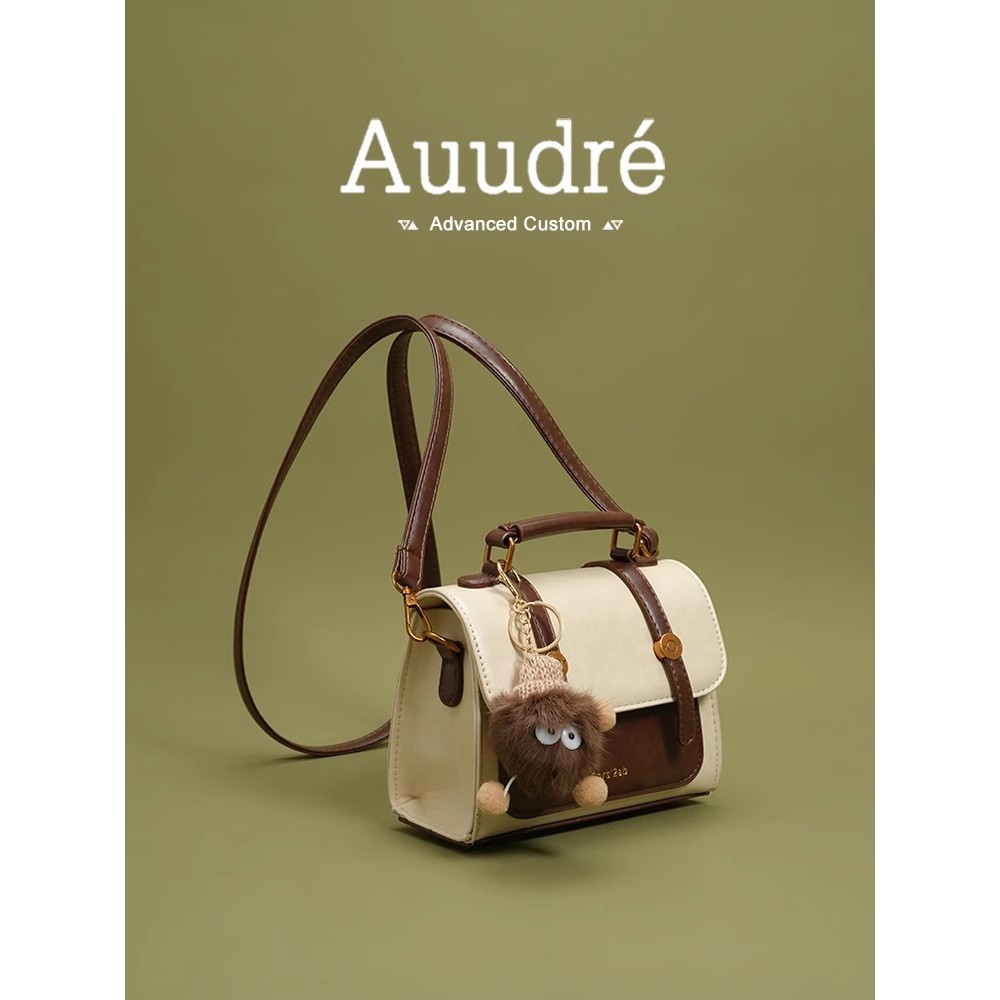 Auure กระเป๋าถือกระเป๋าผู้หญิง 2025 สไตล์ใหม่ฤดูใบไม้ผลิฤดูร้อนกระเป๋าสะพายไหล่กระเป๋าสี่เหลี่ยมเล็ก