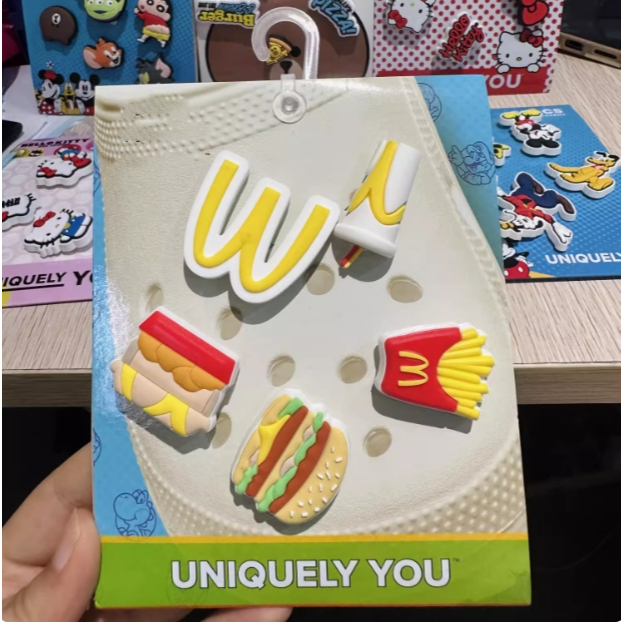 ใหม่ Jibbitz/Jibbitz สําหรับ crocs/Jibbitz/jibbits/ jibbit Charm/kfc/McDonalds