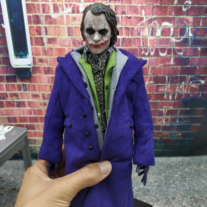 ฟิกเกอร์ตุ๊กตาฟิกเกอร์ The Dark Knight Heath Led ของเล่นสําหรับเด็ก