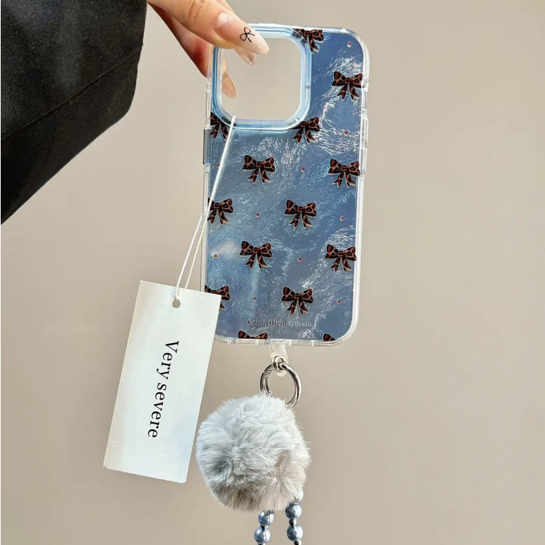 Huiwanju ลายดีบุก polka dot เสือดาวพิมพ์ hairball lanyard เหมาะสําหรับ Apple iPhone13 เคสมือถือ iP16promax ใหม่ 15 ฝาครอบป้องกันการตก 14 Apple น่ารักฝาครอบป้องกัน