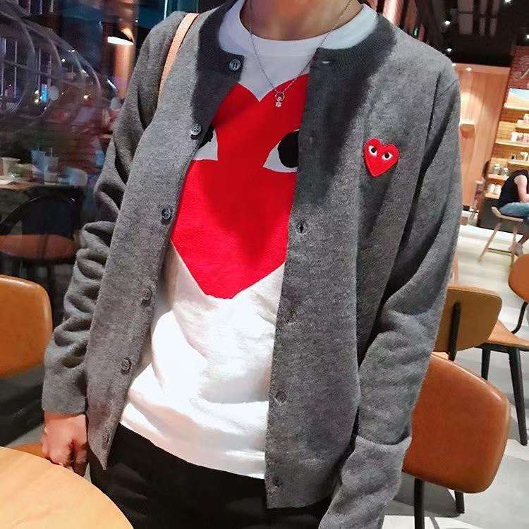 เล่นผู้ชายคอวีคาร์ดิแกนเสื้อกันหนาวเสื้อลําลองหลวม