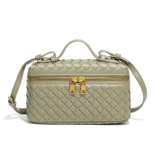 Seagloca กล่องกระเป๋า Crossbody ทอแต่งหน้ากระเป๋าถือแฟชั่นกระเป๋าสี่เหลี่ยมเล็กสําหรับผู้หญิงไม่มี 2000
