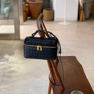 Seagloca กล่องกระเป๋า Crossbody ทอแต่งหน้ากระเป๋าถือแฟชั่นกระเป๋าสี่เหลี่ยมเล็กสําหรับผู้หญิงไม่มี 2000
