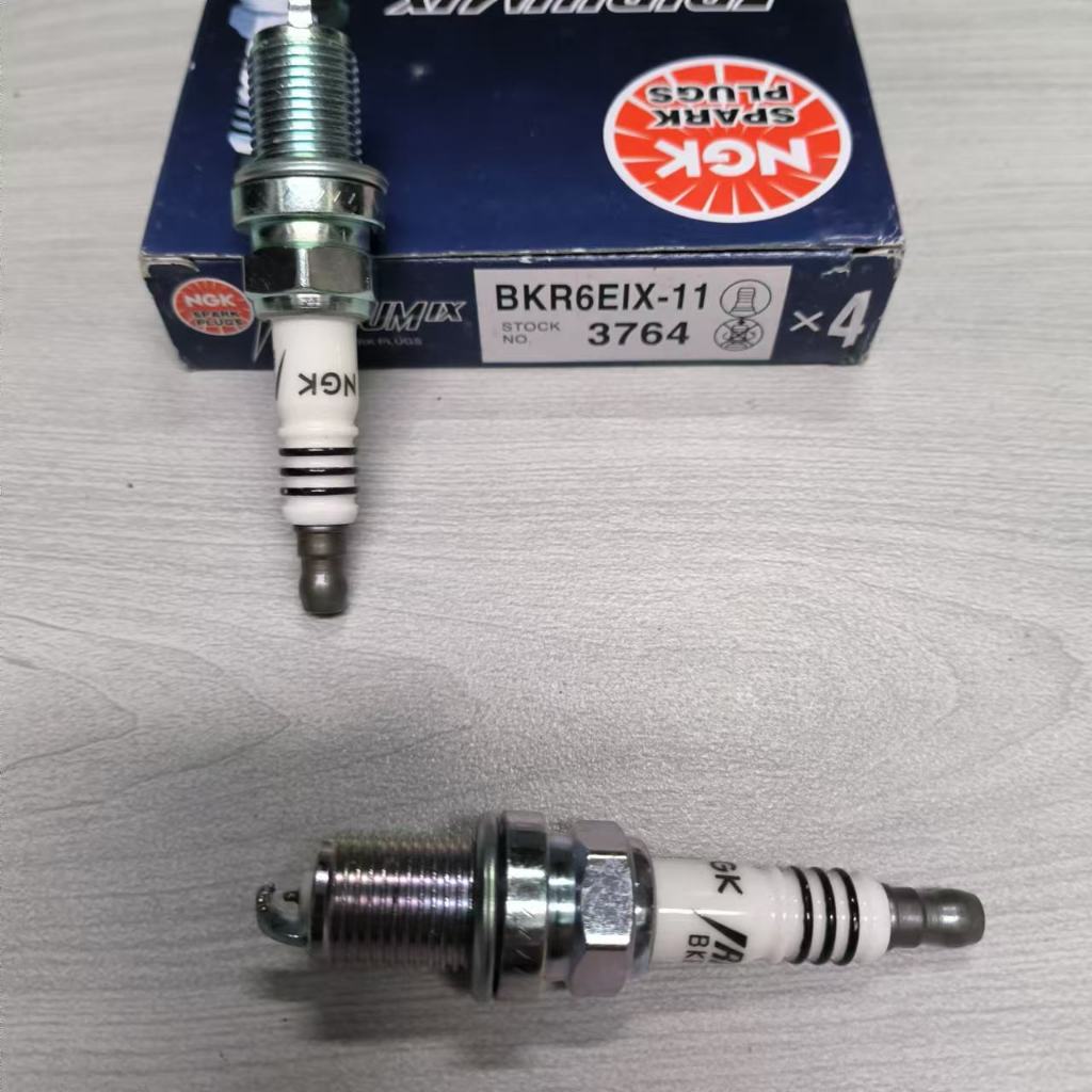 NGK BKR6EIX-11 3764 หัวเทียนโลหะผสมอิริเดียมสากล 4272 Audi A4 MINI BMW M54