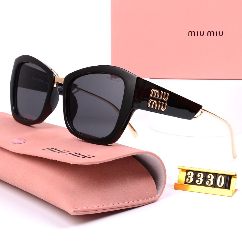 New miu แว่นกันแดดขายดีกรอบเล็ก Slimmer Look Photo ins ม่านบังแดดหวานขายดีป้องกันแสงสะท้อนกระจกธรรมดา