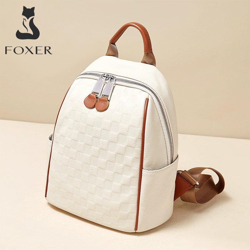 FOXER กระเป๋าเป้สะพายหลังผู้หญิง แบรนด์หนังวัวคุณภาพสูง หนังกันน้ำ สไตล์โมเดิร์น สีดำ/สีขาว
