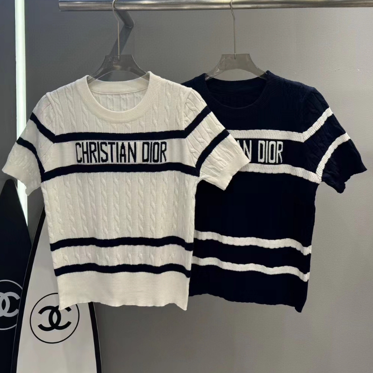 ง** เสื้อยืดผู้หญิงฤดูร้อนแขนสั้นถัก