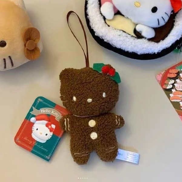 Kitt Gingerbread Hello Kitty Charm ตุ๊กตาตุ๊กตา Charm พวงกุญแจจี้จี้ขนาดเล็กกระเป๋านักเรียนกระเป๋าเป้สะพายหลังกล่องดินสอโทรศัพท์มือถือ Charm