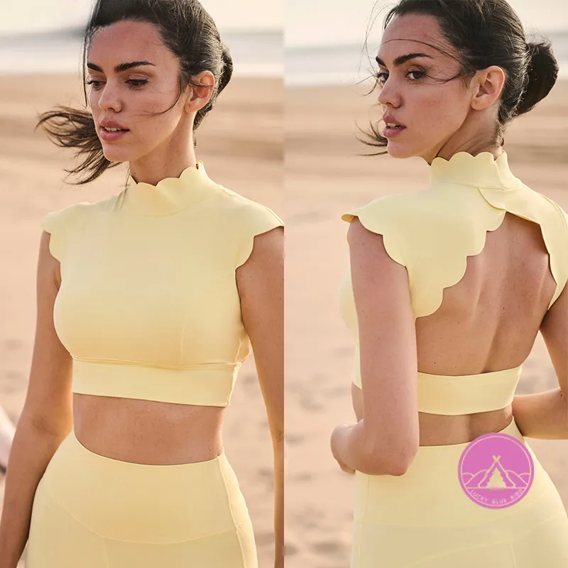 Yoga set with lace-cut design - fashionable running  fitness bra