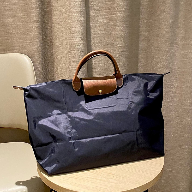 War Horse New Leather Travel Bag Handbag Large Capacity Lightweight Waterproof Bag