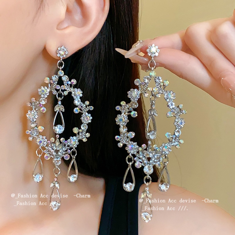 [Jewbeauty]เข็มเงินชุดเพชรโอ้อวดกลวงหยดน้ําต่างหูพู่ซุปเปอร์นางฟ้าชุดคุณภาพสูงต่างหูแสงหรูหราต่างหูอารมณ์หญิง