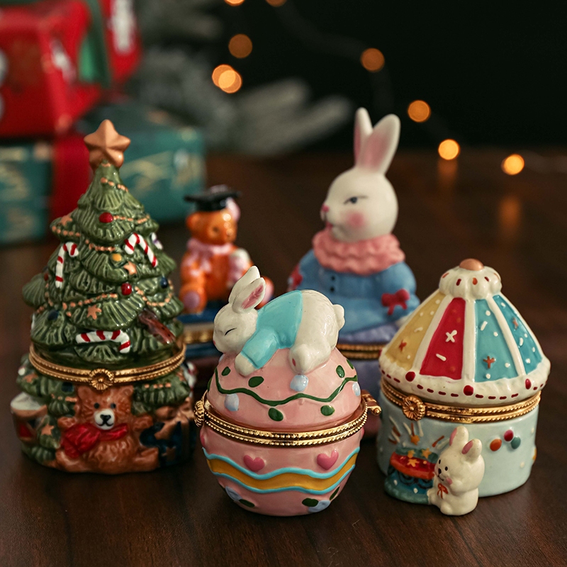 kapplin🧸กล่องเครื่องประดับ วัตถุตกแต่งโต๊ะ การตกแต่งบรรยากาศคริสต์มาส