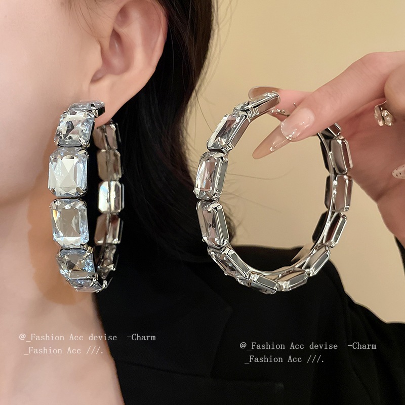 [Jewbeauty]เพชร-encrusted ต่างหูสแควร์หญิงยุโรปและสหรัฐอเมริกา niche การออกแบบโอ้อวดต่างหูแฟชั่นต่างหูอารมณ์แสงหรูหราความรู้สึกสูง
