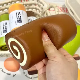 สกุชชี่ ​​ของเล่นม้วนผ้าขนหนูจําลองของเล่นกดรีบาวด์ช้านุ่ม
