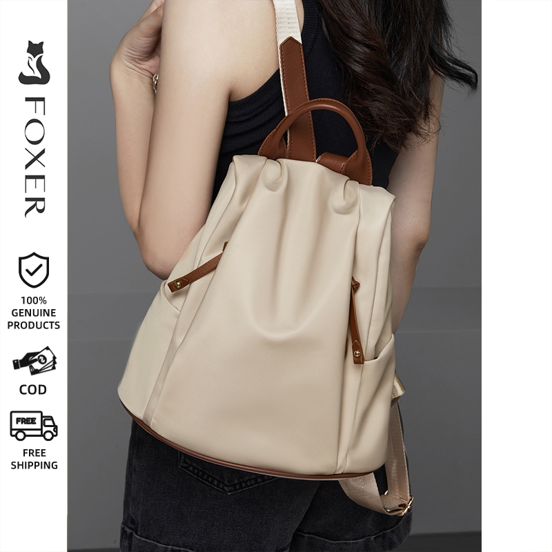 FOXER กระเป๋าเป้สะพายหลัง ดีไซน์มินิมอล น้ำหนักเบา ตรงปก ขนาดกะทัดรัดพอดี มีช่องใส่ของหลายช่อง
