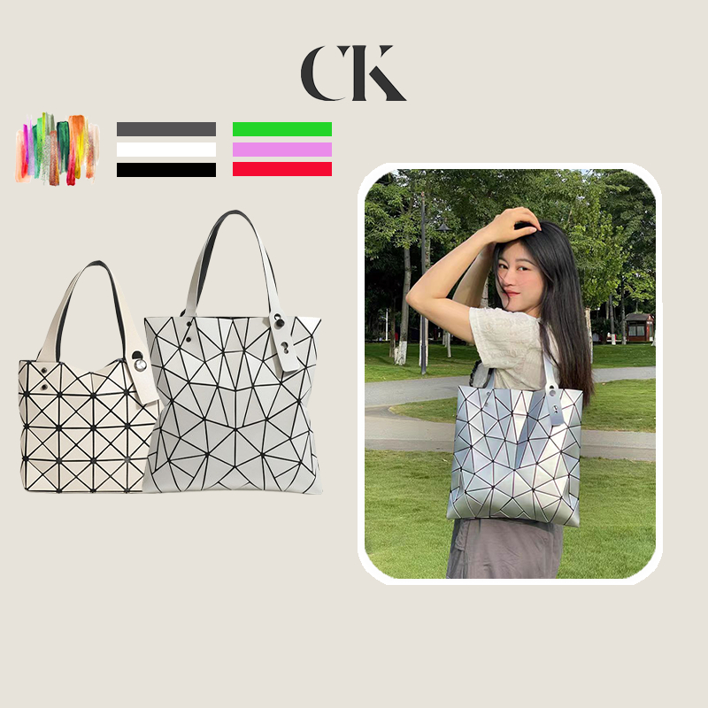 CINVAI&KROZE กระเป๋าสะพายทรงเพชรพับทรงเรขาคณิตกระเป๋าแมสเซนเจอร์ใหม่ กระเป๋าสตรีทสไตล์ญี่ปุ่นที่ต้องมี