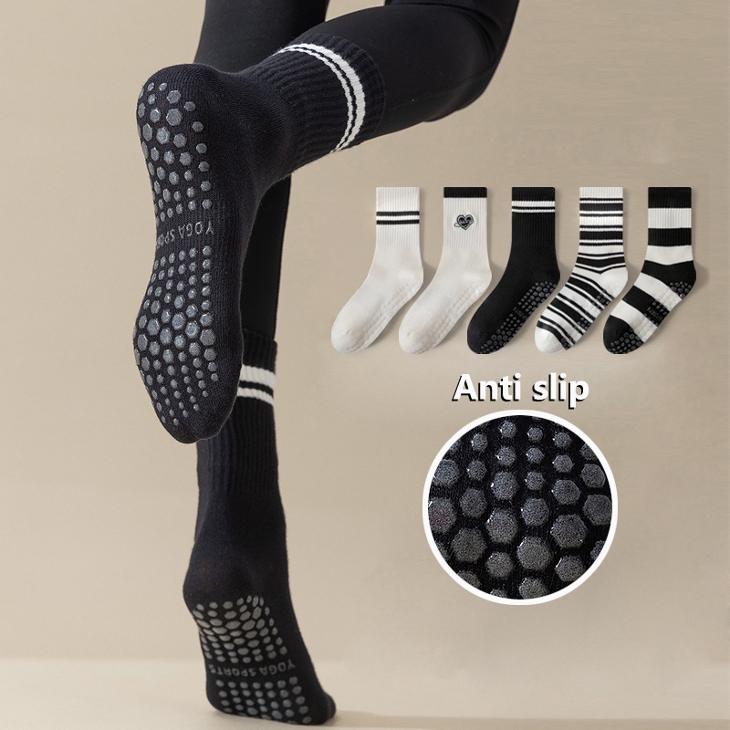 ลาย Black & White Series ถุงเท้าโยคะพิลาทิสสตรีผ้าฝ้ายกันลื่นกีฬาในร่มแอโรบิกออกกําลังกายถุงเท้าชั้นออกกําลังกาย