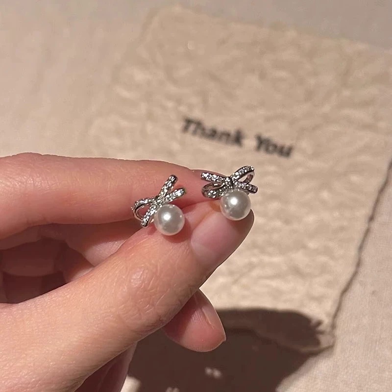 เกาหลีแฟชั่นเพชรต่างหูโบว์มุกหญิงสีเงิน อิน ของขวัญวันเกิดนักเรียน