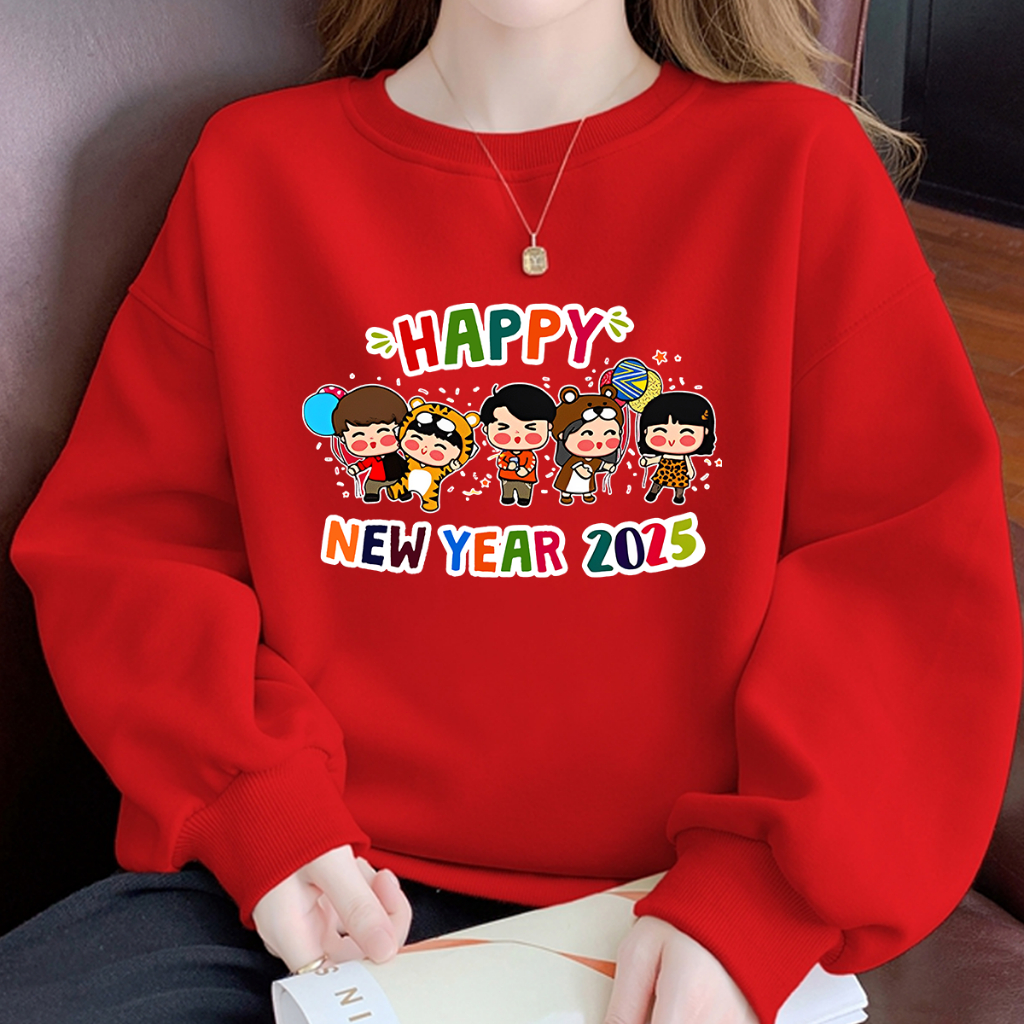 2568 2025 ปีใหม่เสื้อแขนยาวคอกลม เสื้อสเวตเตอร์แขนยาว Unisex Sweater Happy New Year ผ้าCotton 100%
