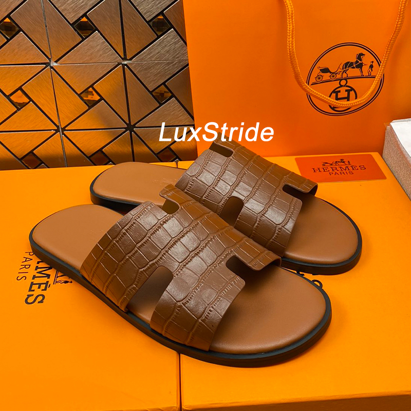 รองเท้าแตะ Izmir นูนจระเข้สําหรับผู้ชายหนังอินเทรนด์รองเท้าแตะแบนรองเท้าแตะกลางแจ้ง พร้อมกล่อง