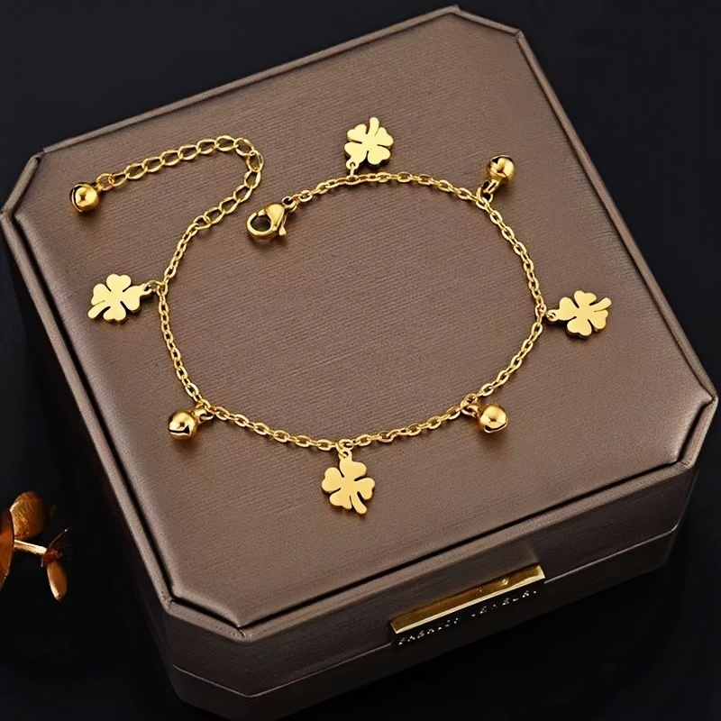 Lucky Four-Leaf Clover สร้อยข้อมือเหล็กไทเทเนียมElectroplating K Gold ins Niche Designญี่ปุ่นเกาหลีแฟชั่นที่ไม่ซ้ํากันAll-Matchสร้อยข้อมือ
