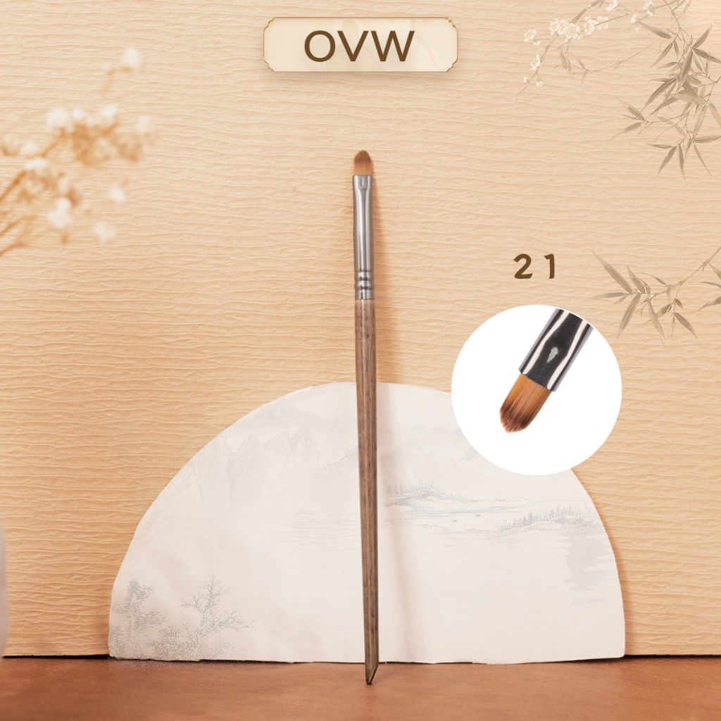 Ovw Lip Brush แปรงแต่งหน้าผมสังเคราะห์ XQ21 [ปลอดบุหรี่]