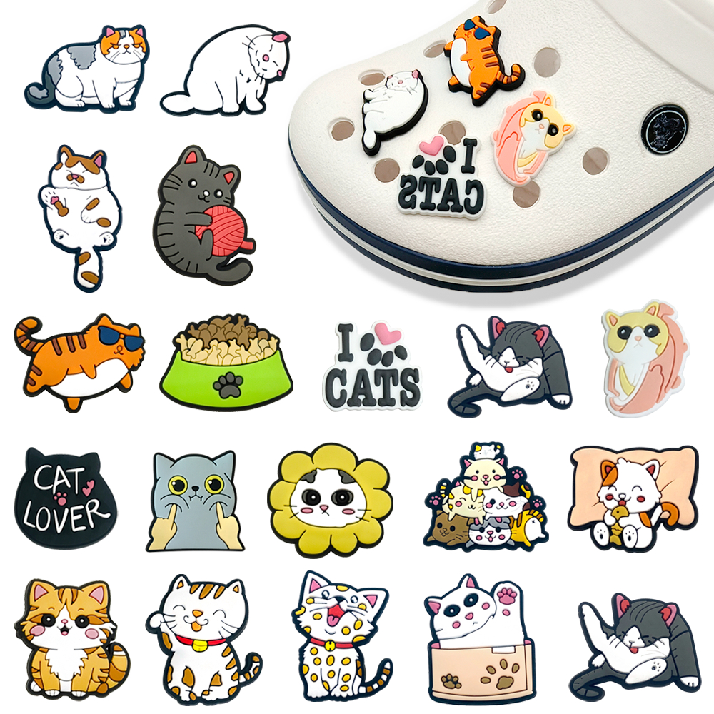 เครื่องรางรองเท้าแมวน่ารักอุปกรณ์เสริม DIY สําหรับตกแต่ง PVC Fit to Bubble Slides รองเท้าแตะ