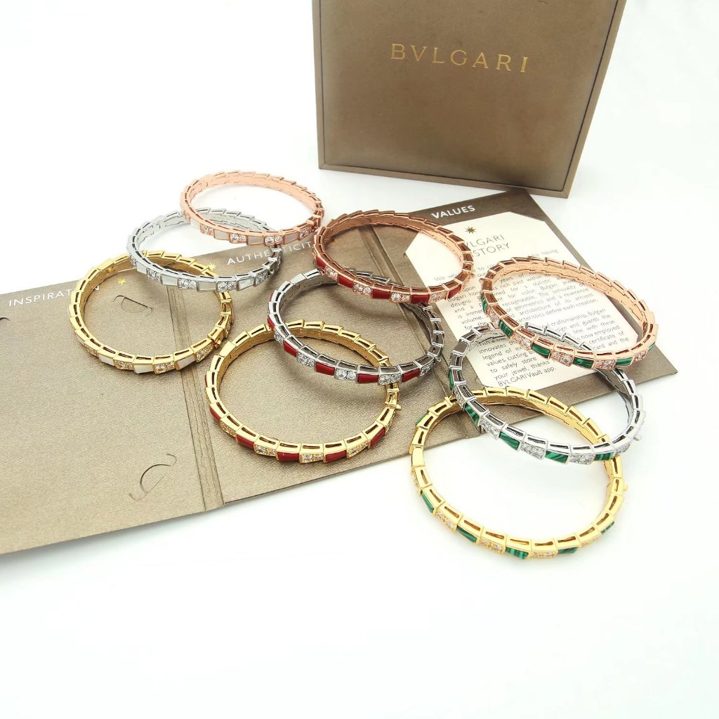 ใหม่ B*v Fritillation Diamond Snake สร้อยข้อมือแฟชั่นสแตนเลส 17 ซม.