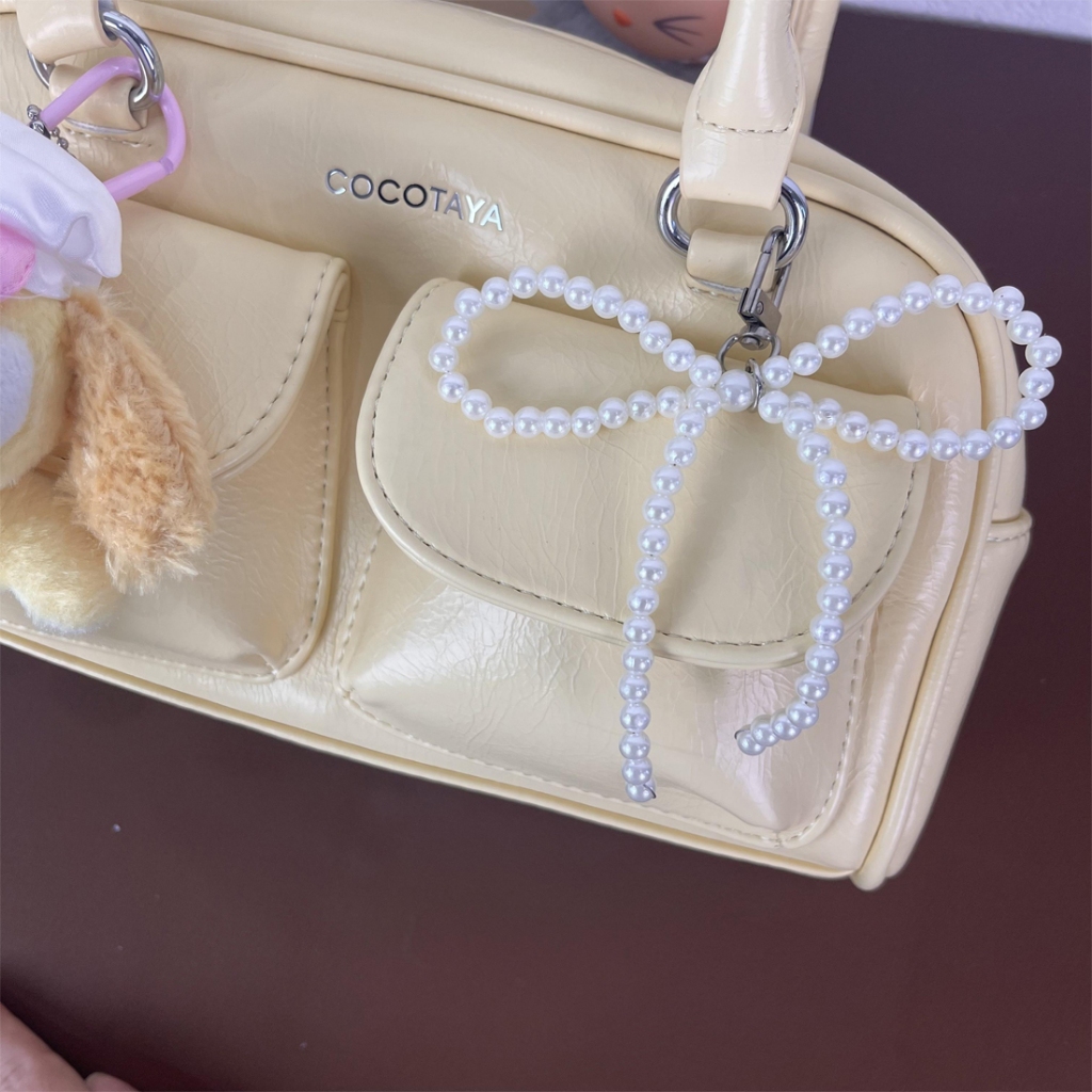 ((COCOTAYA) พวงกุญแจโบว์เข้าชุดแฟชั่น ชาร์มมุก