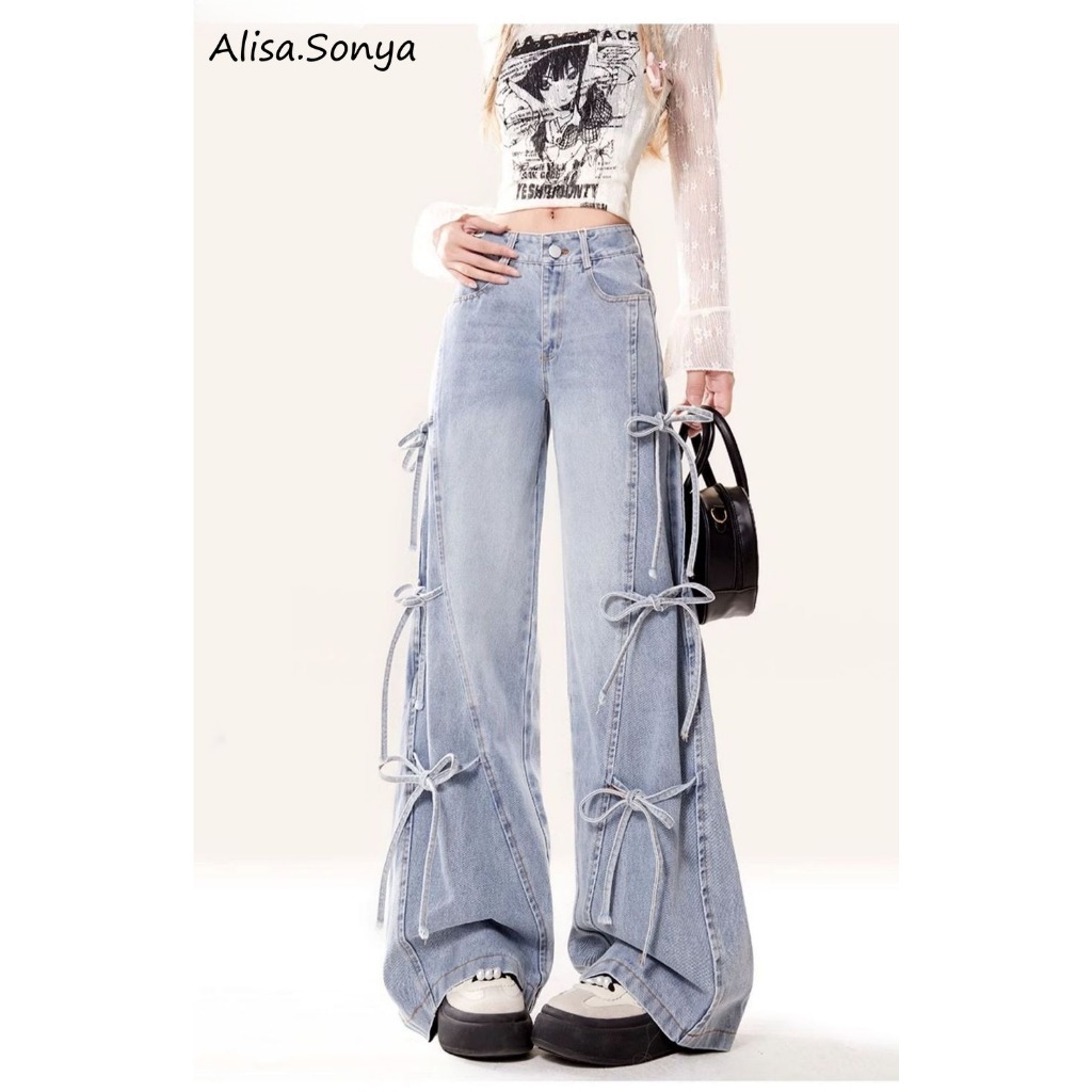 CL|Alisa.Sonya ยีนส์ กางเกงขายาว เอวสูง ขาปล่อย สีฟ้า สายรัด ผู้หญิง 24AS1110